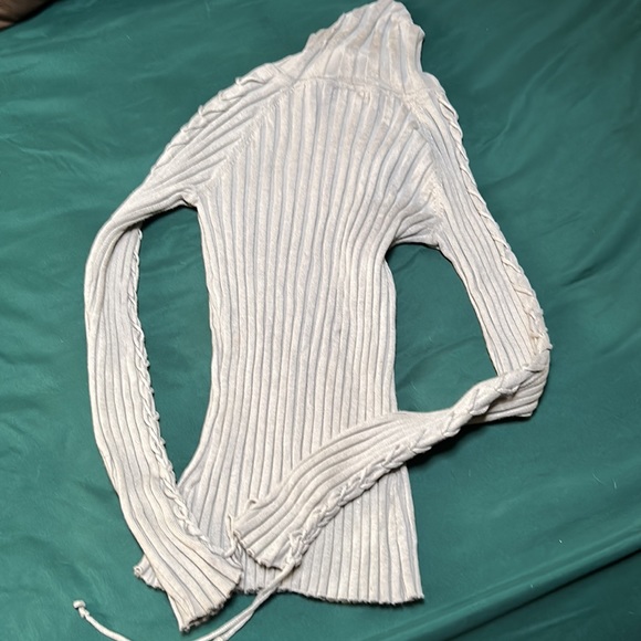 Grey Ribbed Longsleeve - Picture 4 of 4